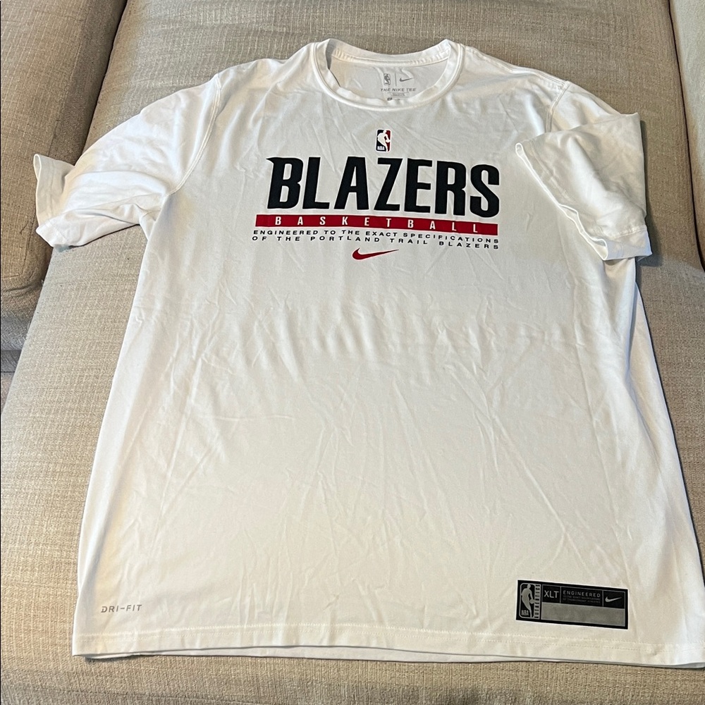 Nike NBA Authentic Dri-Fit Portland Trail Blazers Basketball White Tee